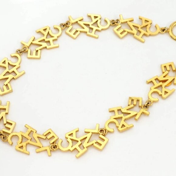 CHANEL CC Logos Link Necklace 16" Gold Tone Auth w/Box w1144-1 - Picture 3 of 7